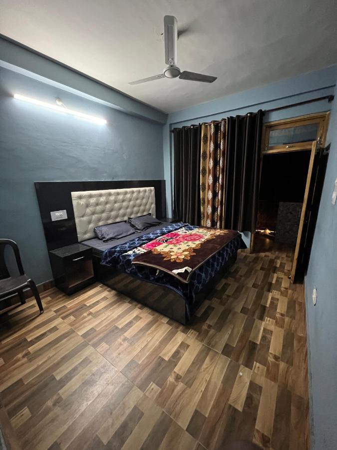 Shanti Cafe & Hostels Kasol Ngoại thất bức ảnh
