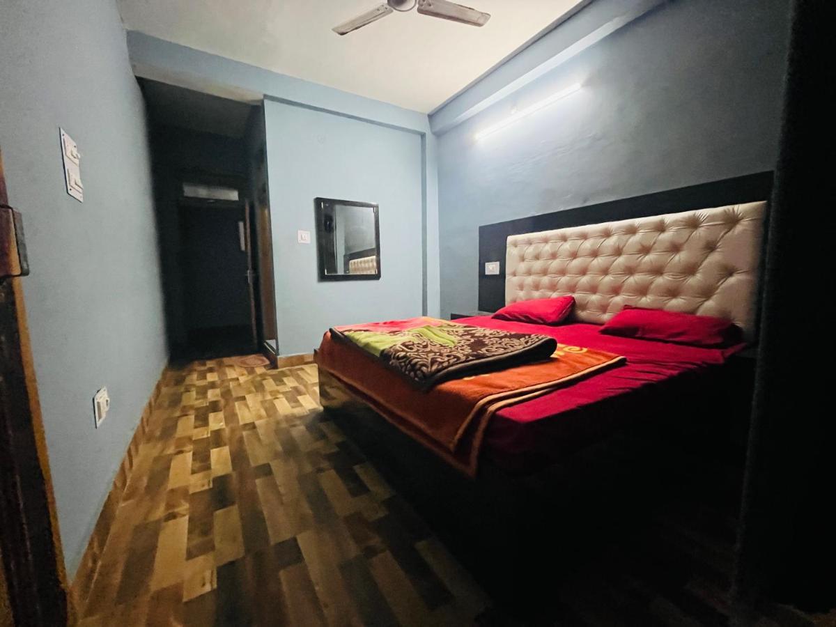 Shanti Cafe & Hostels Kasol Ngoại thất bức ảnh