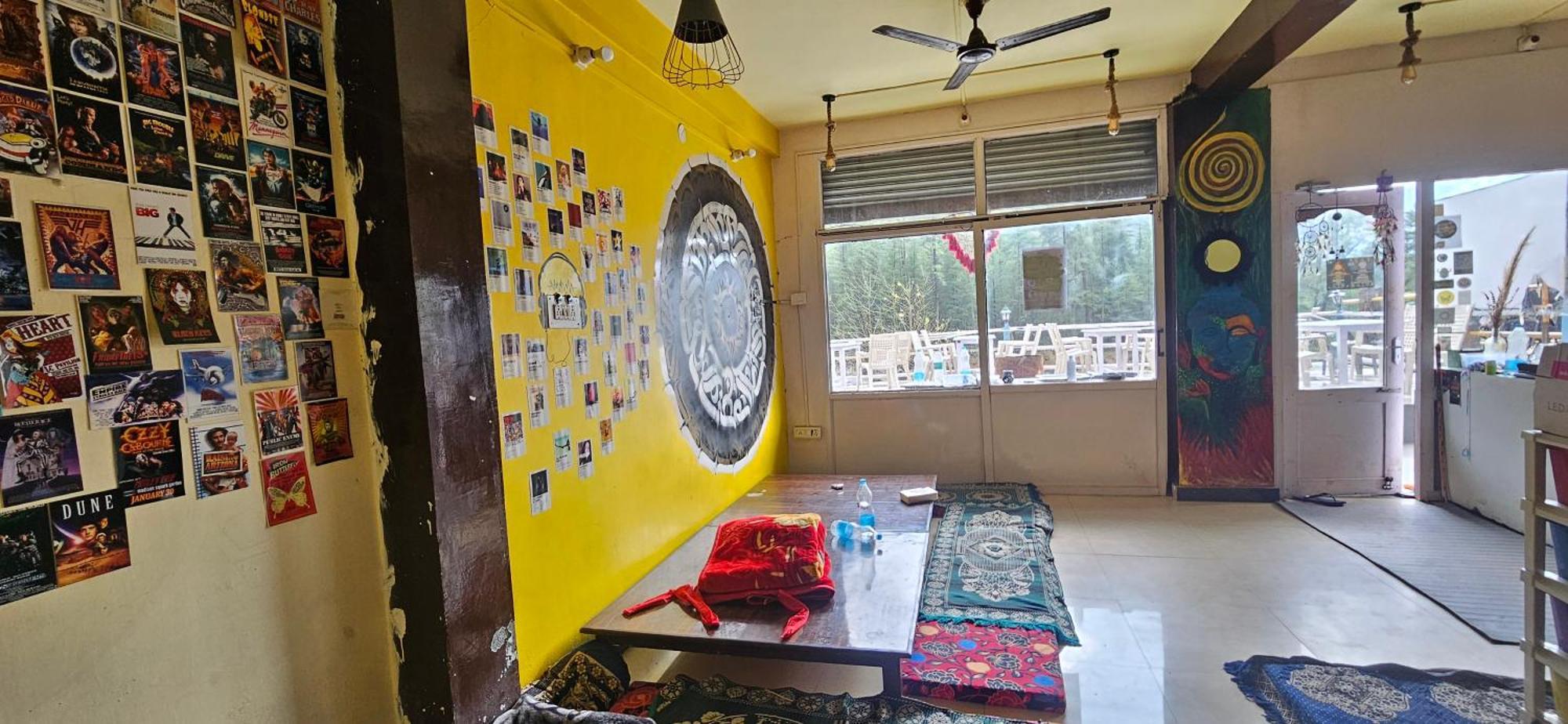 Shanti Cafe & Hostels Kasol Ngoại thất bức ảnh