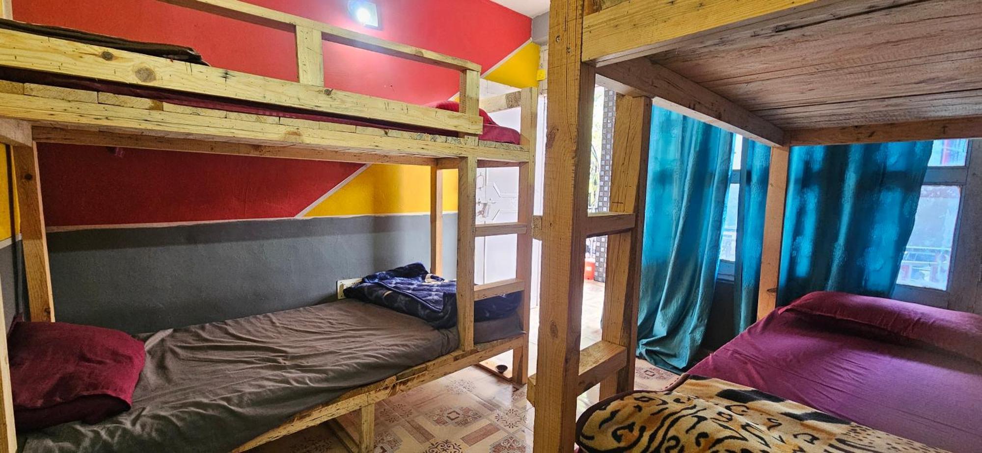 Shanti Cafe & Hostels Kasol Ngoại thất bức ảnh